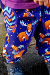 Sparkle and Roar Free Zephyr Legs sewing pattern